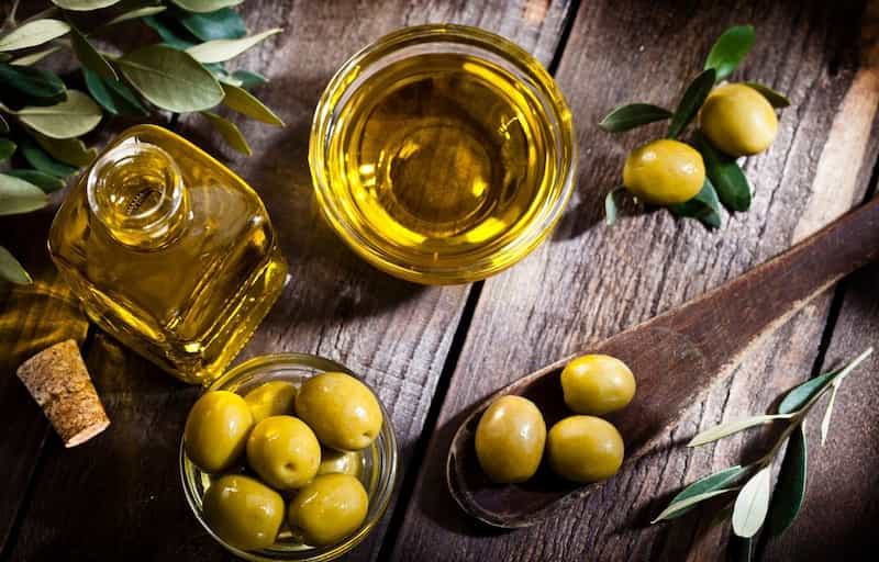 تصویر 4 از روغن زیتون گیلوان قزل اوزن با طعم طبیعی و دلپذیر